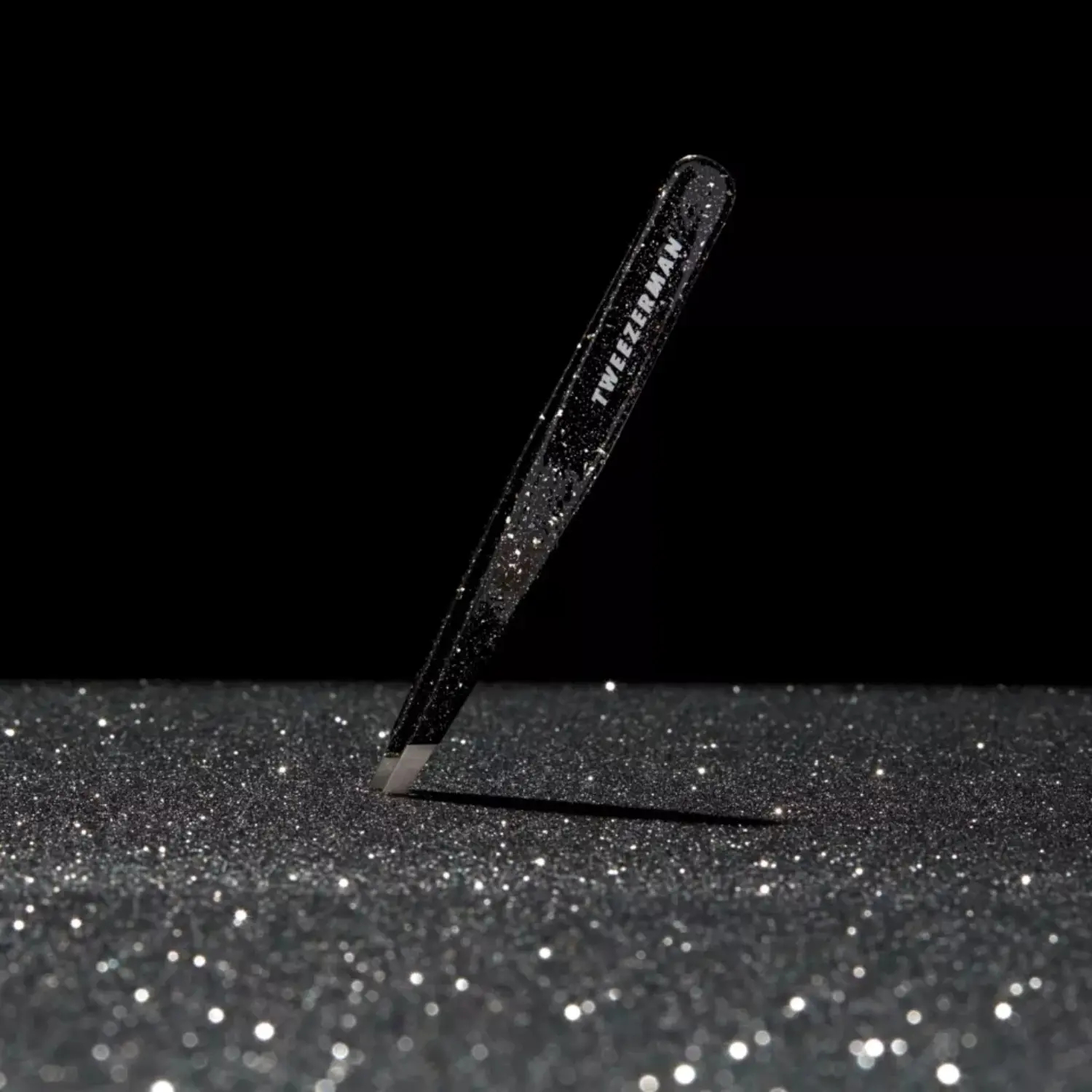Tweezerman - Slant Tweezer Sparkling Black - Pincet