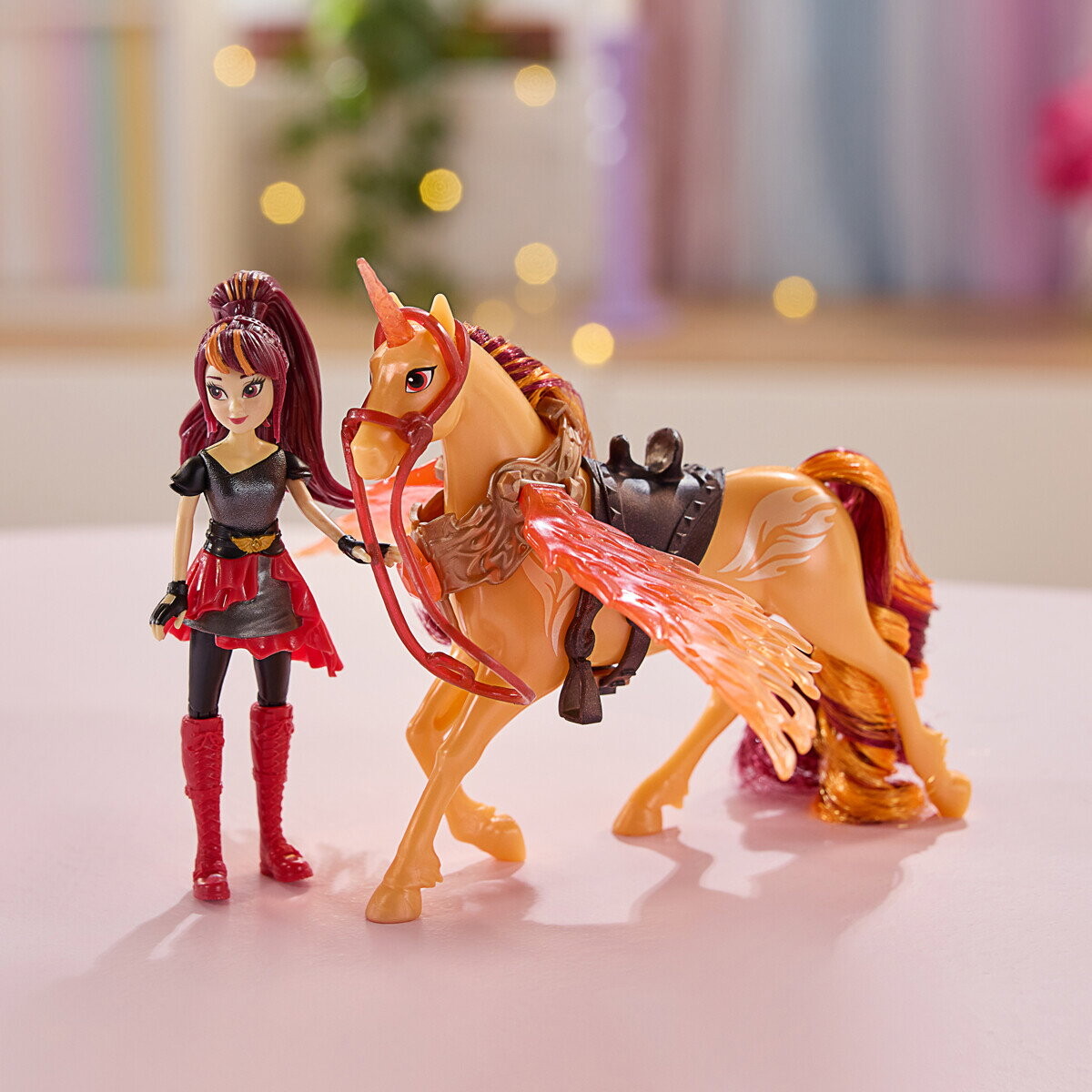 Unicorn Academy Wing Magic Valentina Og Cinder