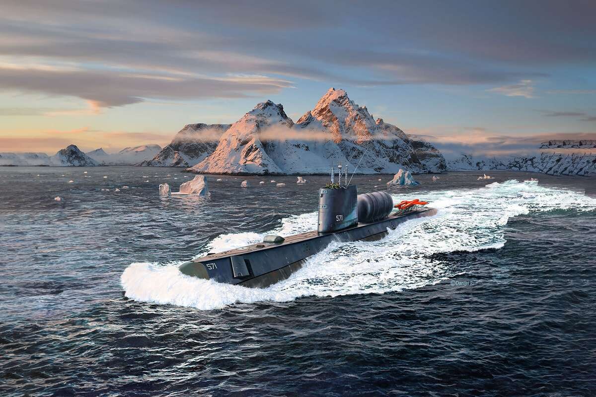 Revell - Uss Nautilus - Byggesæt - 1 300 - 05184