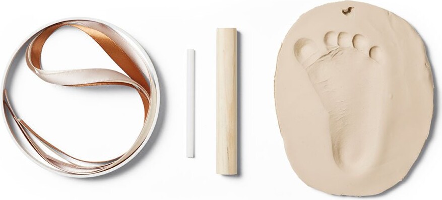 Vanilla Copenhagen - Hånd Og Fodaftryk Ler Ophæng - Beige - Ø11 Cm