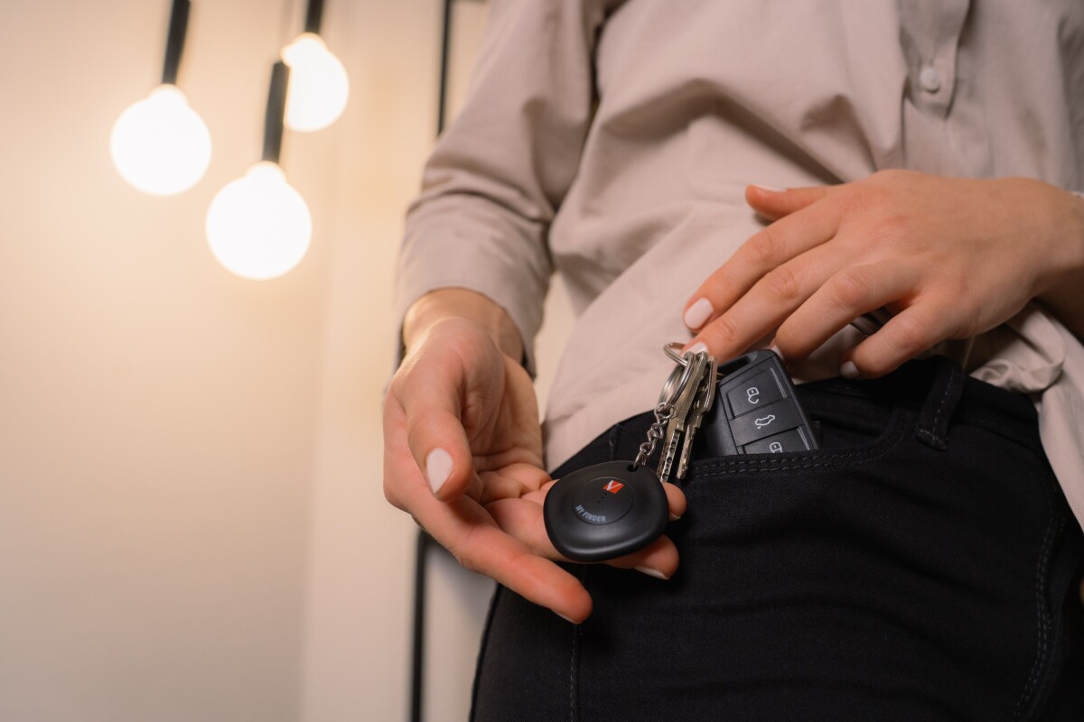 Verbatim - My Finder Bluetooth Tracker Black 1-Pack