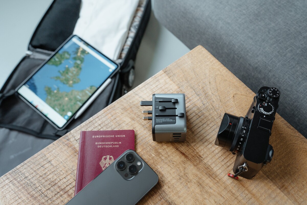 Verbatim - Universal Travel Adapter Uta-03 Pd30Wqc 2Xusb 2Xtype-C