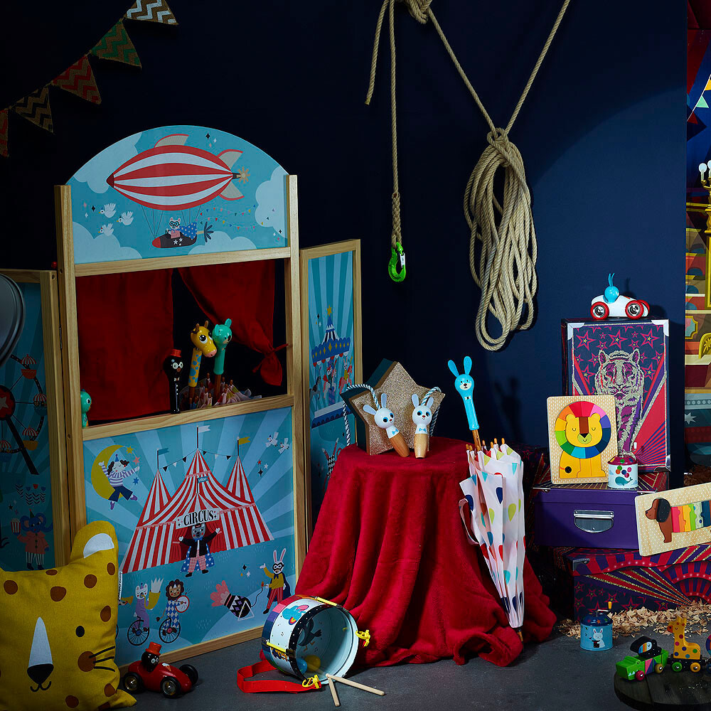 Vilac - Dukketeater I Træ - Cirkus
