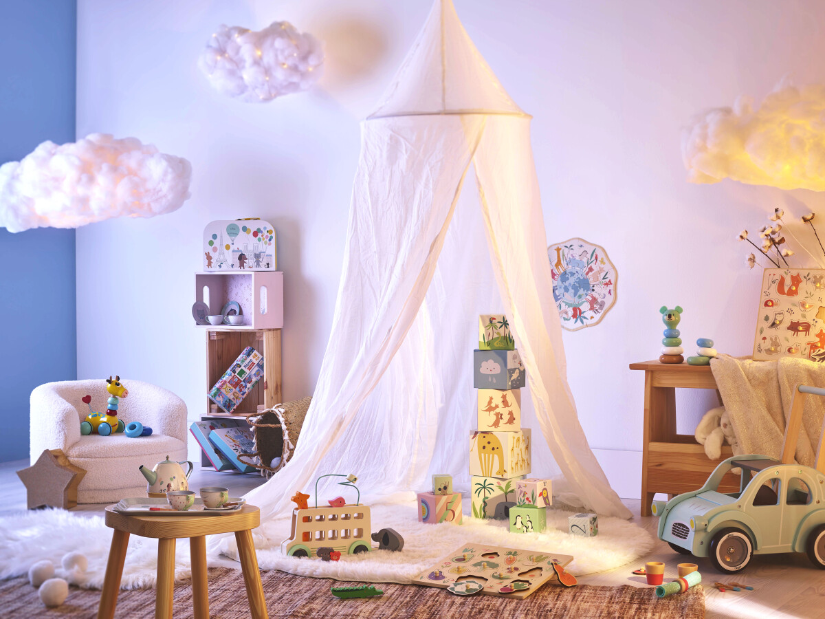 Vilac - Tesæt Legetøj Med Musik - Inkl Kuffert - Metal - 14 Dele