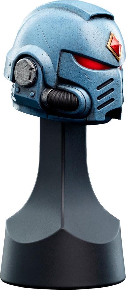 Weta Workshop Warhammer 40K - Space Wolves Helm Replica
