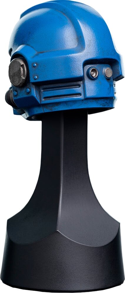 Ultramarines Helmet - Warhammer 40K Replica - Weta Workshop