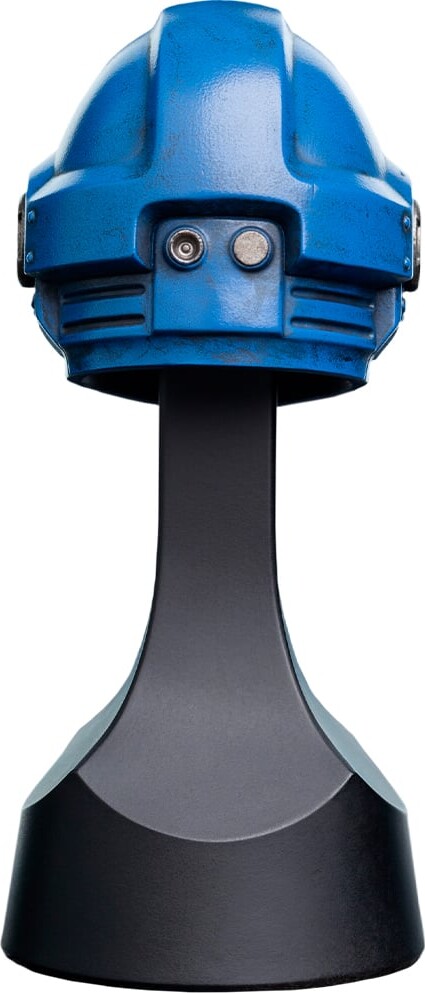 Ultramarines Helmet - Warhammer 40K Replica - Weta Workshop