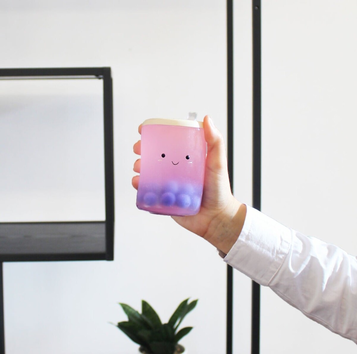Winkee - Boba Squishy Stress Toy