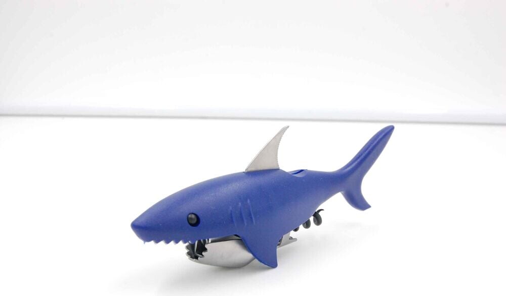 Winkee - Corkscrew Shark