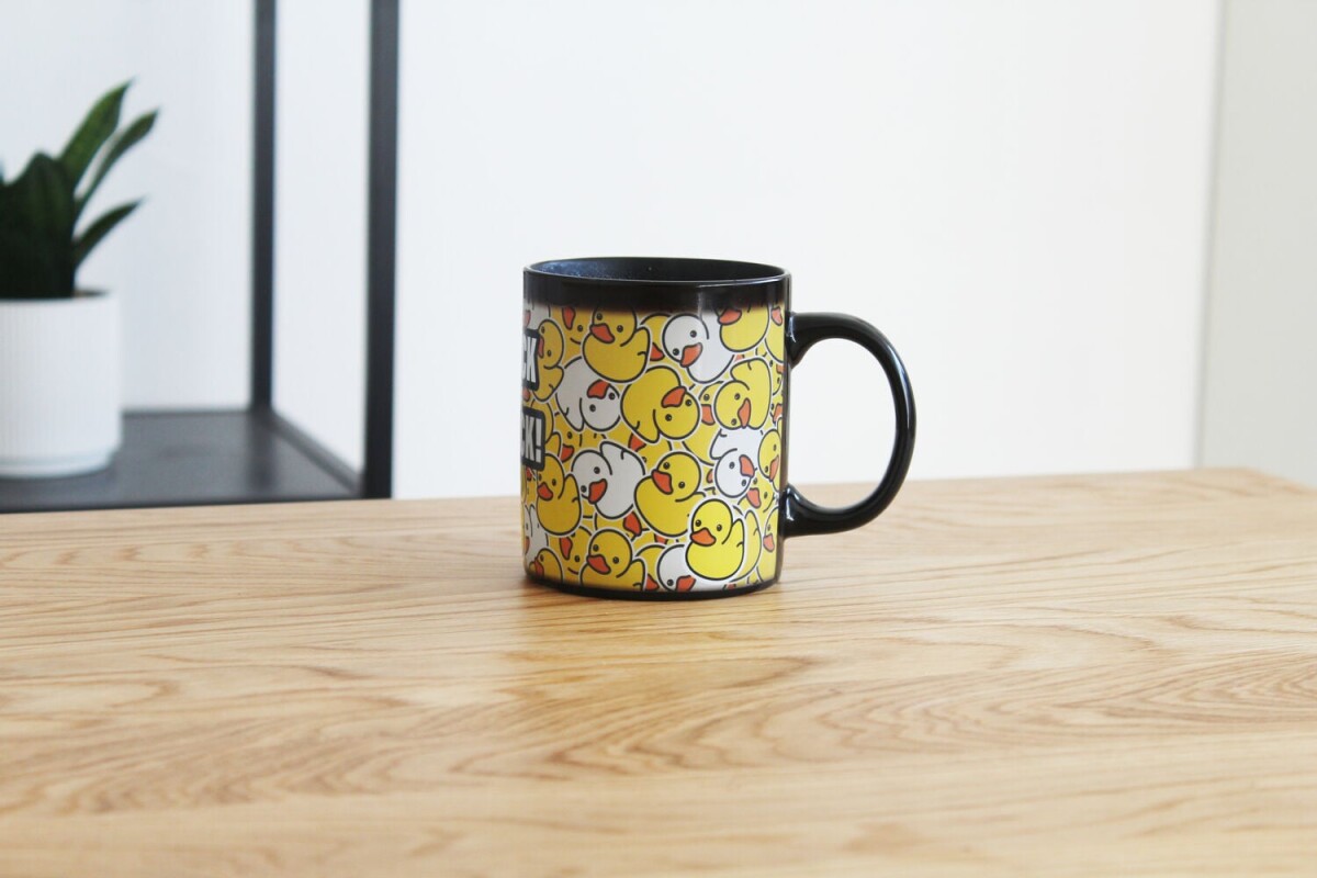 Winkee - Quack Attack Heat Sensitive Mug - Black