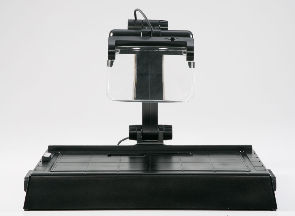 Tamiya - Work Stand - Stand Med Lys Og Forstørrelsesglas - 74064