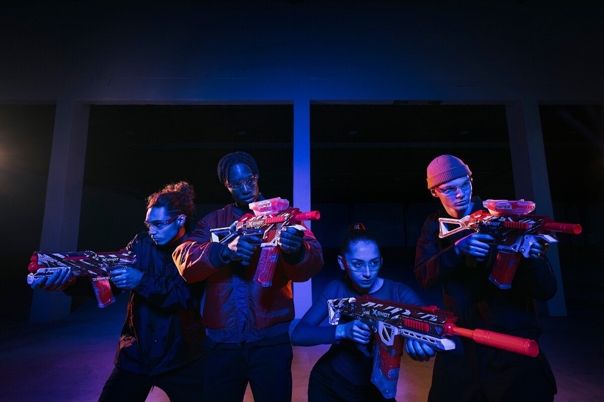 Zuru - X-Shot - Hyper Gel Blaster - Clutch