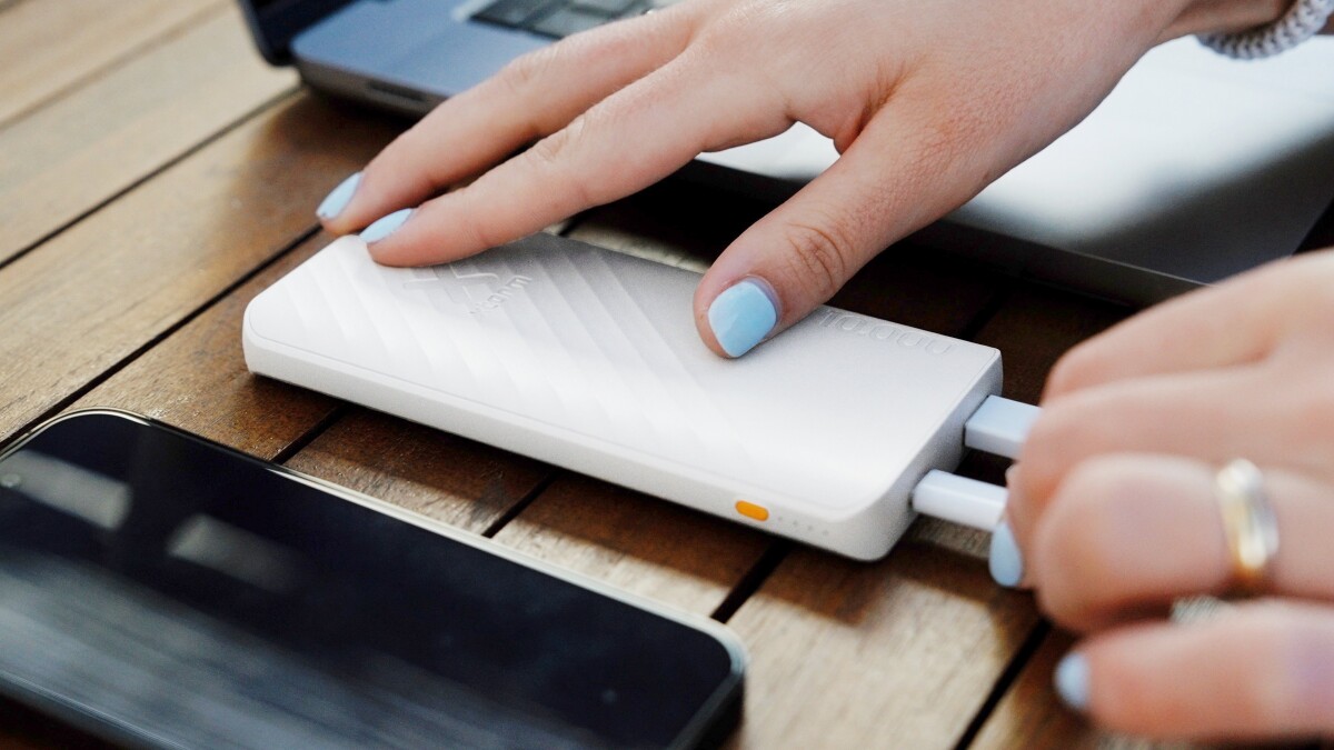 Xtorm - 15W Fastcharge Go2 Powerbank 10000 - Ash White