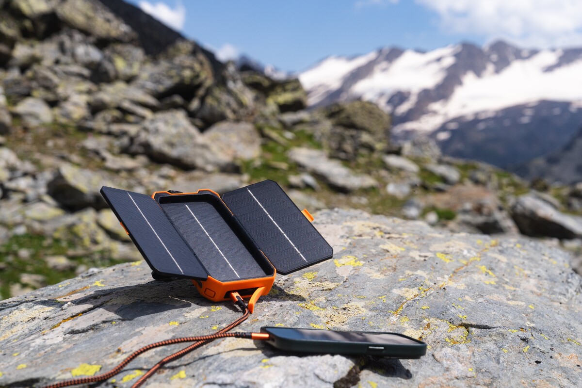 Xtorm - Xr203 Rugged Solar Powerbank 20W - 10000Mah
