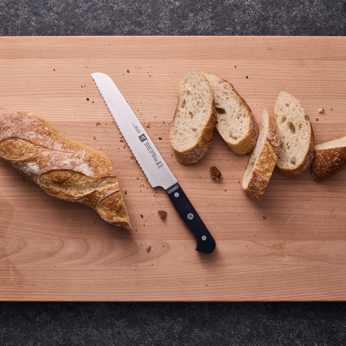 Zwilling - Gourmet Brødkniv - Black - 20 Cm