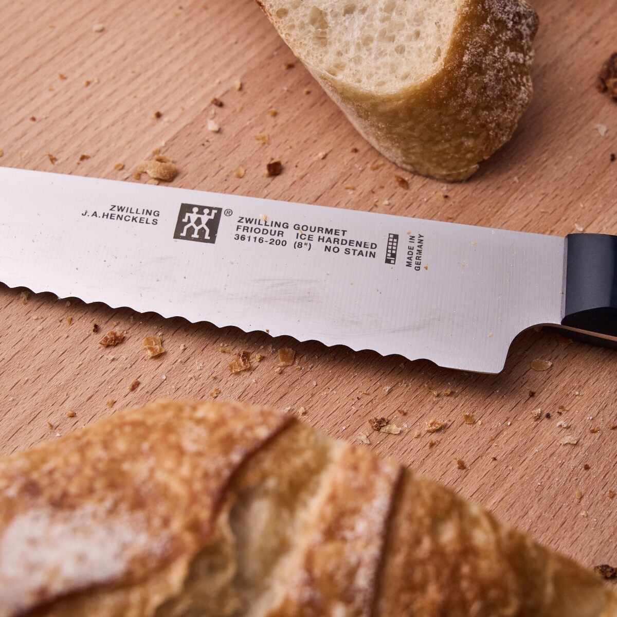 Zwilling - Gourmet Brødkniv - Black - 20 Cm