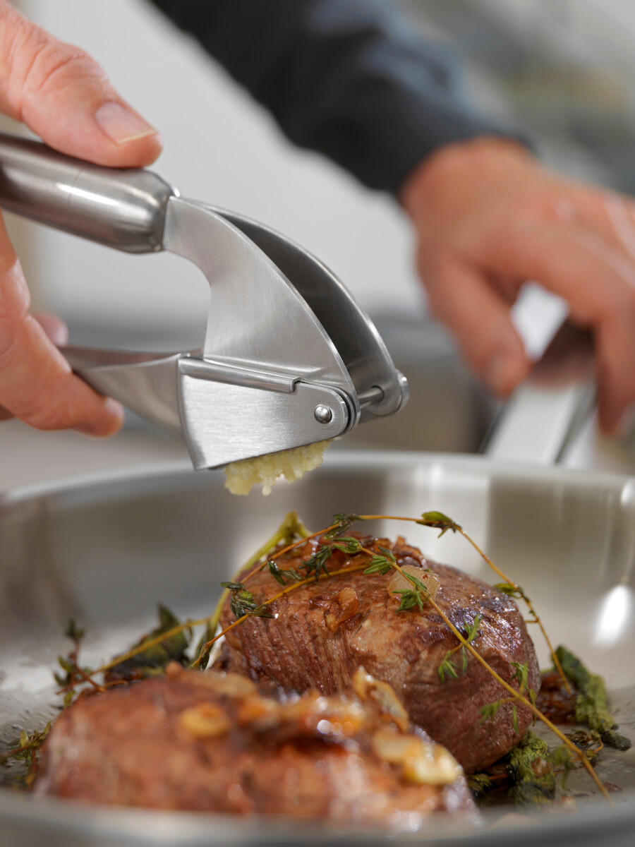 Zwilling - Pro Hvidløgspresser - Rustfrit Stål - 20 Cm