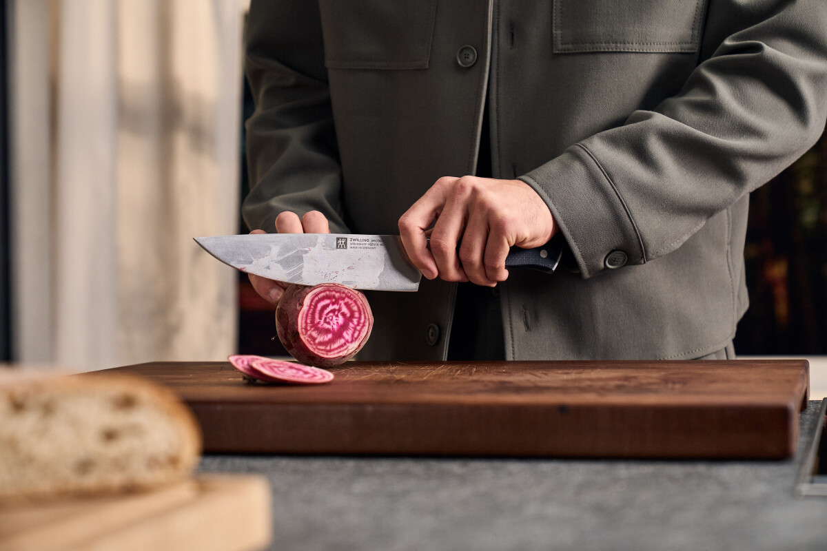 Zwilling - Spectrum Kokkekniv - Sort - 20 Cm