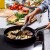 Kitchenaid - Classic Forged Round Grillpan - Black - 28 Cm