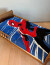 Brandmac - Spiderman Glow Sengetøj - 100X140 Cm - Junior Str
